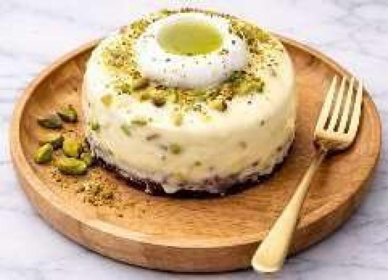 PISTACHIOS CROWN